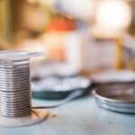 Valutakurser som visar hur kronkursen påverkar exportindustrin